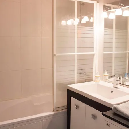 Sublime Bright And Spacious Apt Buttes Chaumont Appartement *