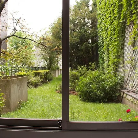 Sublime Bright And Spacious Apt Buttes Chaumont Parijs